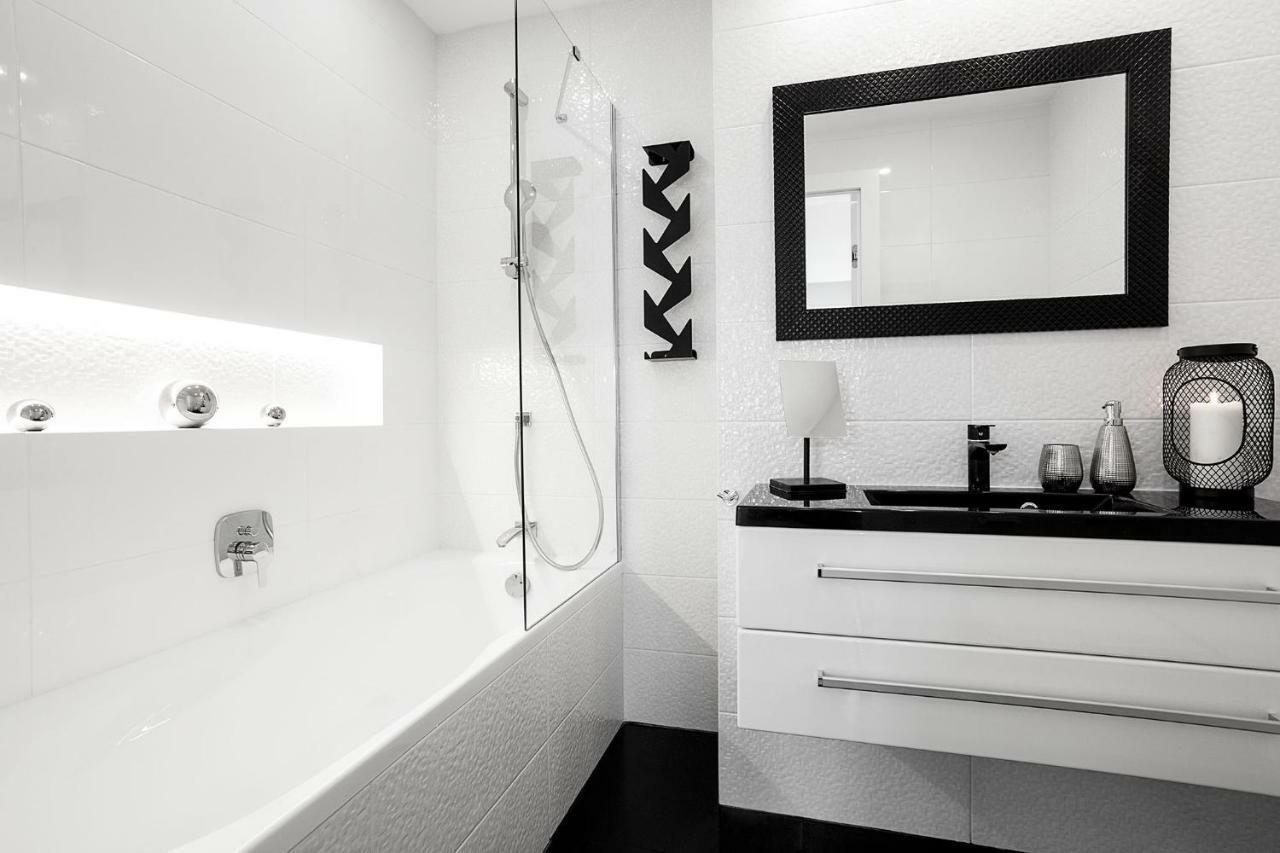 Viu White Moon Apartment 格但斯克 外观 照片